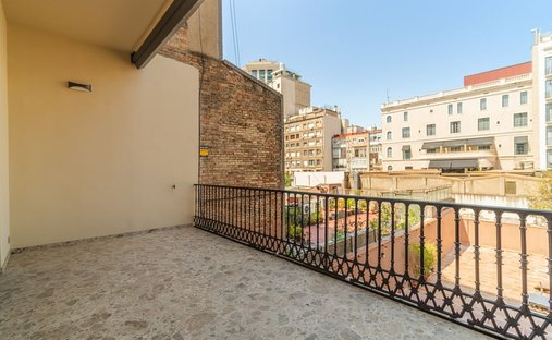 Apartamento en Eixample, Barcelona, España 1