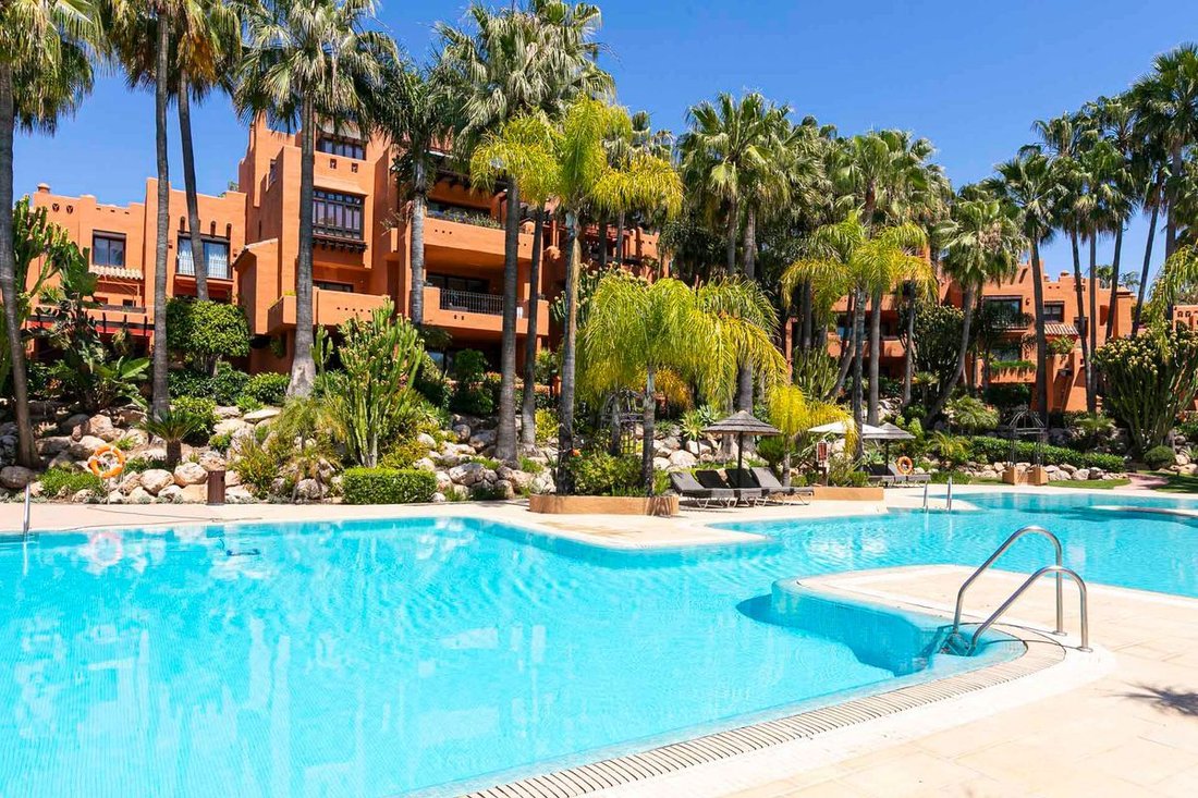 Appartamento a Nueva Andalucía, Marbella, Spagna 1 - 18499449