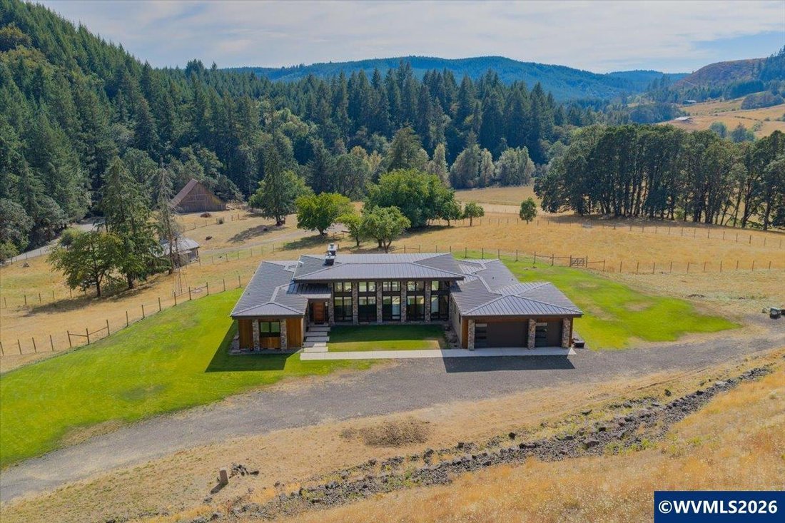 Casa a Willamina, Oregon, Stati Uniti 1 - 18726976