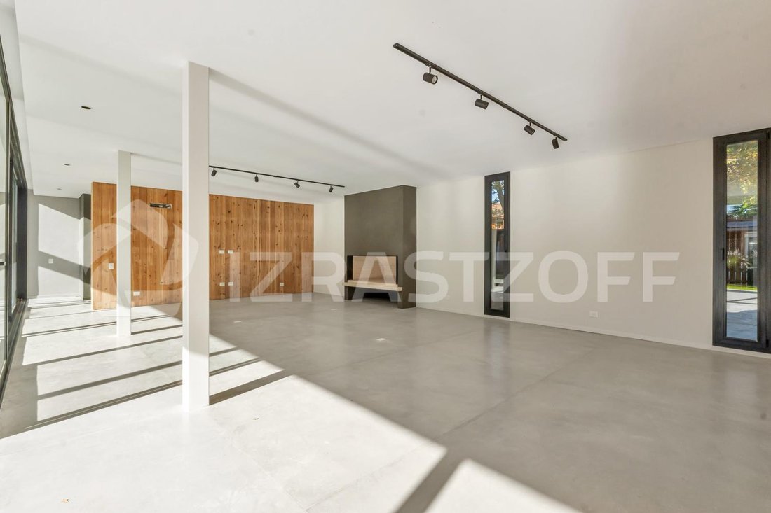 House in San Isidro, Buenos Aires Province, Argentina 5 - 18728091