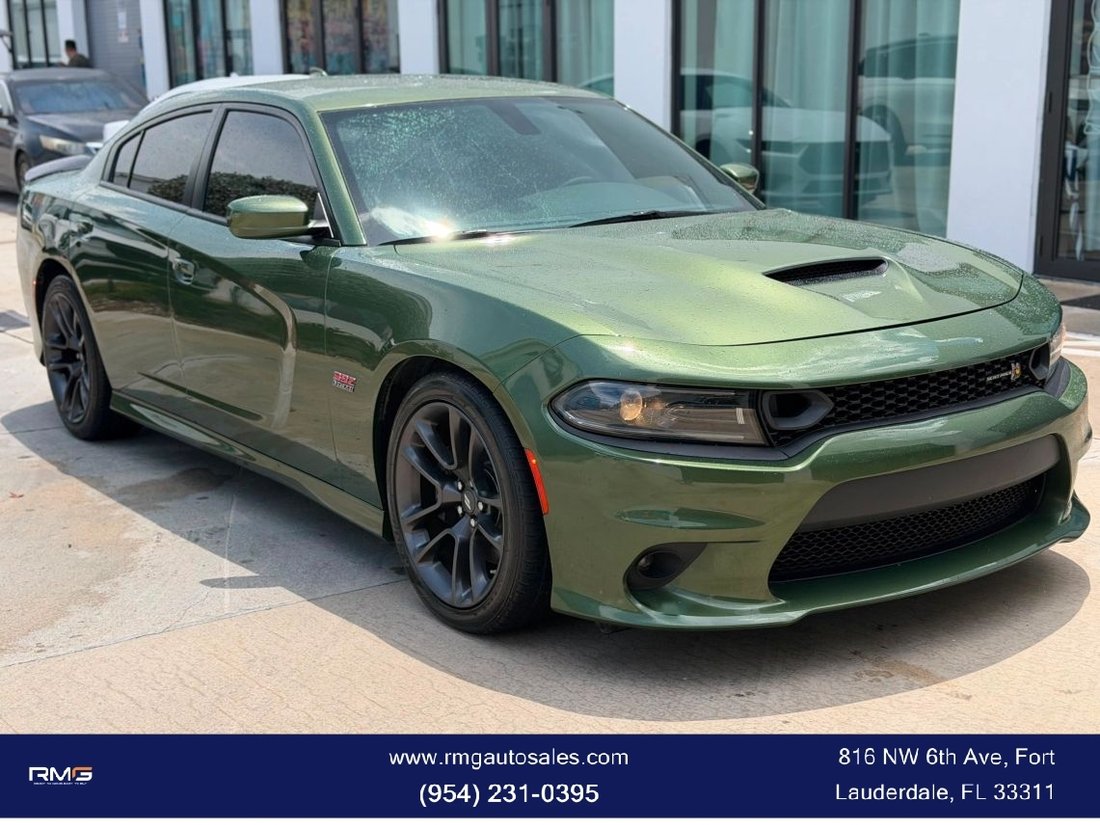 Sedan in Fort Lauderdale, FL, United States 5 - 18721415