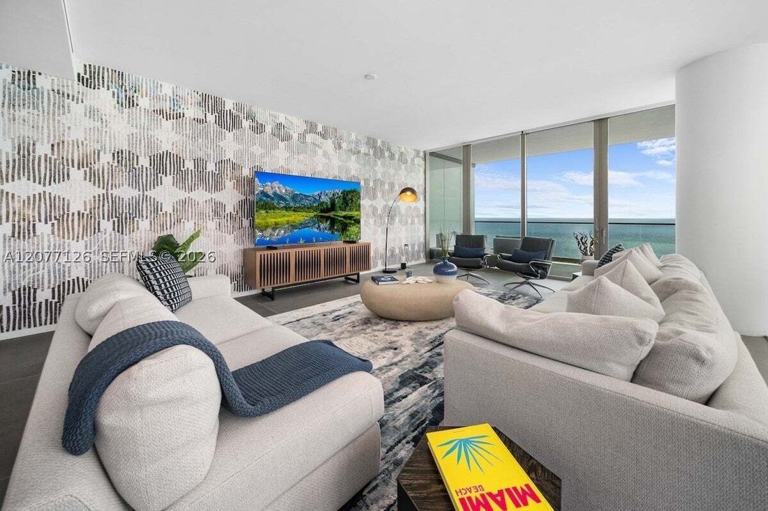 Appartement à Hallandale Beach, Floride, États-Unis 2 - 18727097