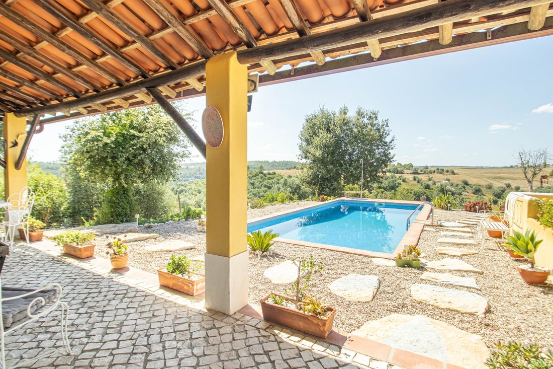 Villa en Romeira e Varzea, Distrito de Santarém, Portugal 2 - 18728474