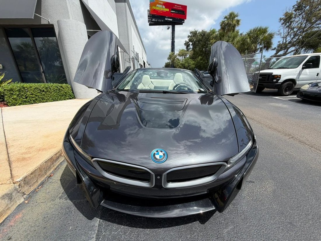 Cabriolet in Boynton Beach, FL, United States 2 - 18531421