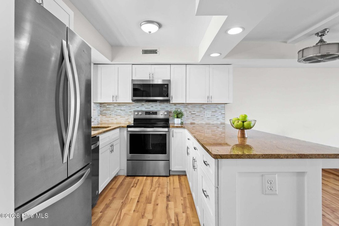 Townhouse in Carolina Beach, North Carolina, United States 5 - 18727520