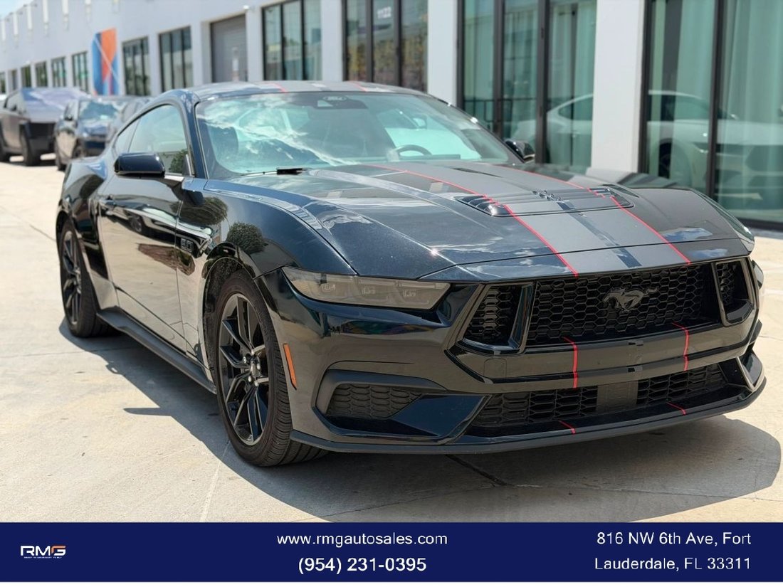 Coupe in Fort Lauderdale, FL, United States 1 - 18721390