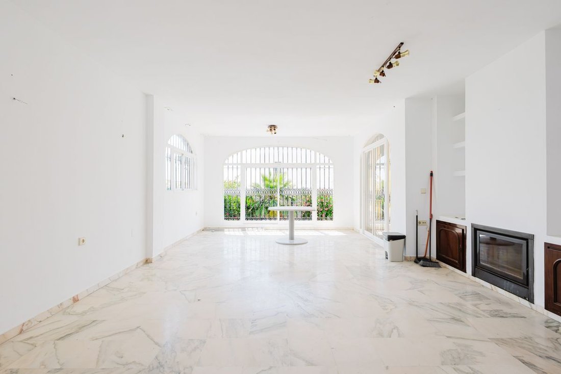 Villa a Benalmádena, Andalusia, Spagna 4 - 18298609