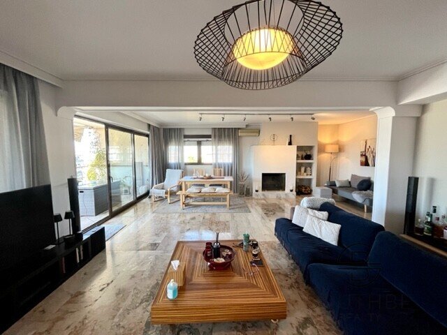 Apartamento en Glifada, Ática, Grecia 1 - 18725344
