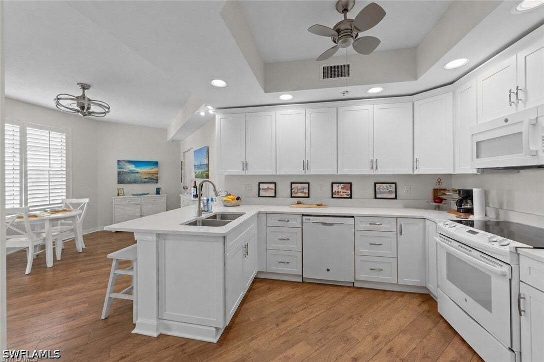 Appartement à Bonita Springs, Floride, États-Unis 4 - 18726948
