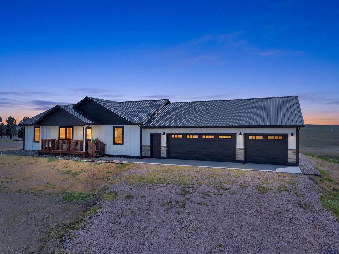 House in Box Elder, South Dakota, United States 1 - 18720873