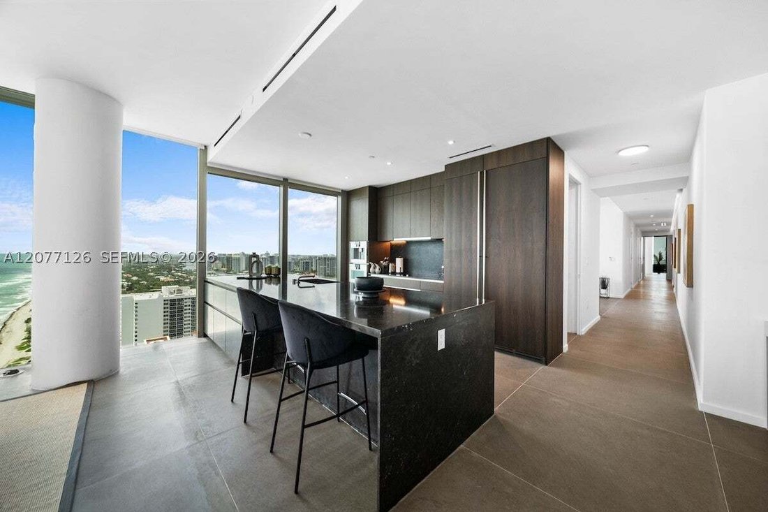 Appartement à Hallandale Beach, Floride, États-Unis 4 - 18727097