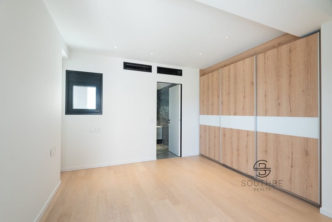 Wohnung in Glyfada, Attika, Griechenland 2 - 18725161