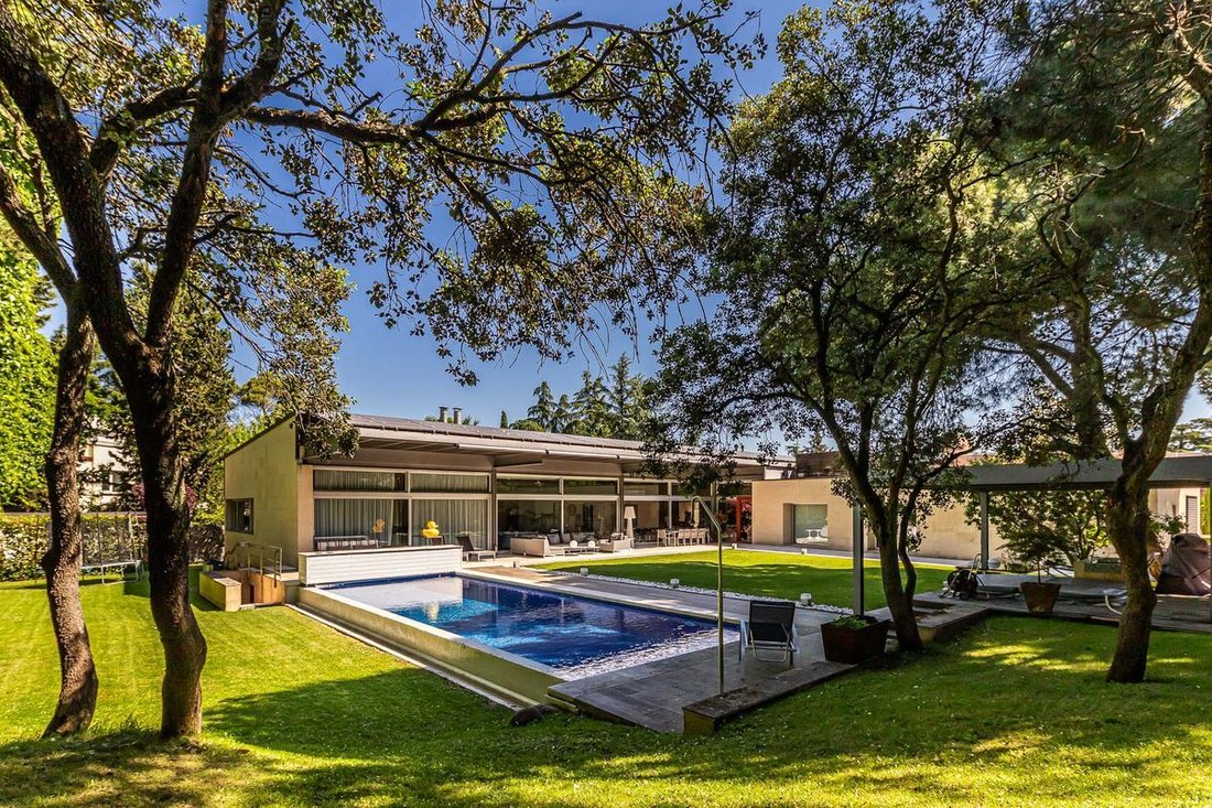 Villa in Moncloa-Aravaca, Madrid, Spain 5 - 17342907