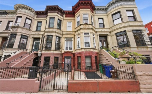 House in New York, New York, United States 1