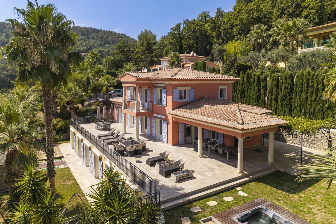 Villa in Grasse, Provence-Alpes-Côte d'Azur, Frankreich 2 - 18723934