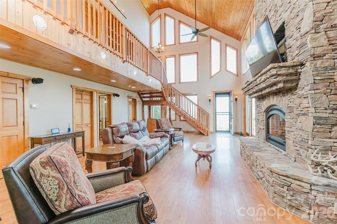 House in Andrews, North Carolina, United States 3 - 16678423
