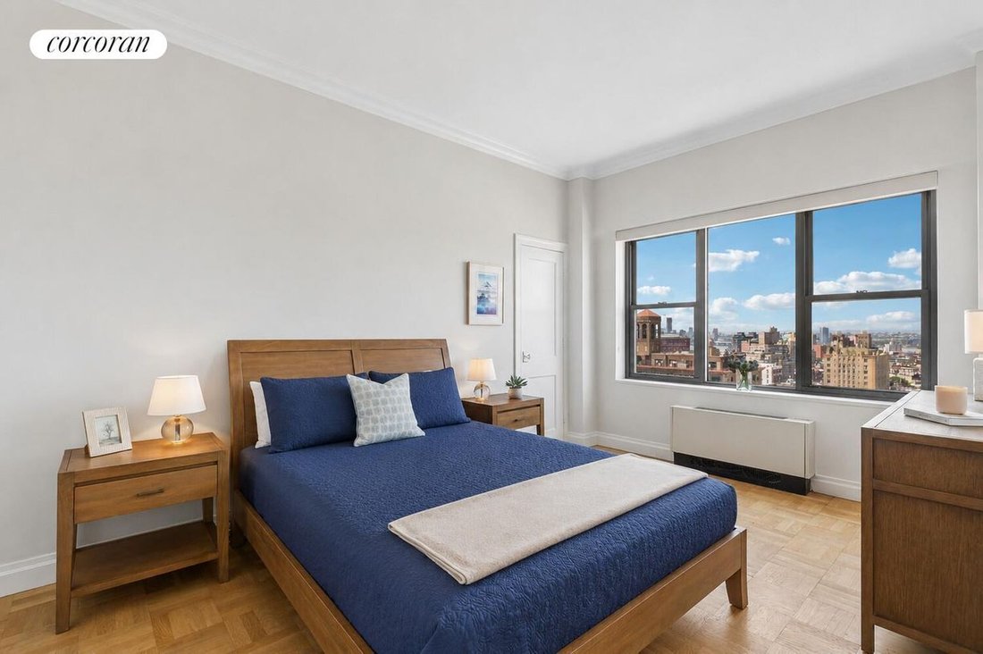 Co Op in New York, New York, United States 5 - 18724197