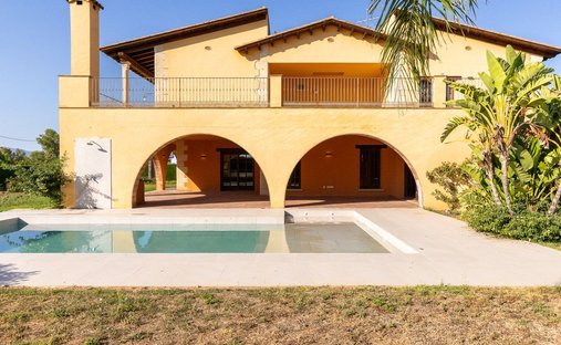 House in San Antonio de Benageber, Valencian Community, Spain 1