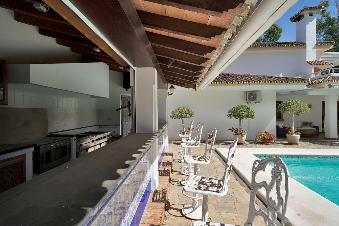 Villa in Cancelada, Estepona, Andalusia 5 - 18154562