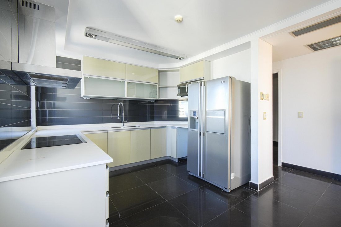 Apartment in Buenos Aires, Buenos Aires, Argentina 2 - 18726116