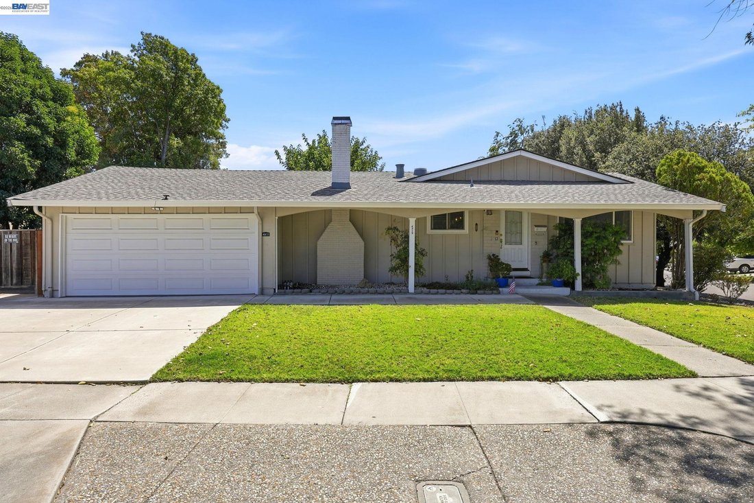 Casa a Pleasanton, California, Stati Uniti 1 - 18726727