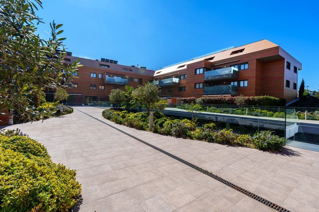 Apartment in Pozuelo de Alarcon, Comunidad de Madrid, Spain 2 - 17429680