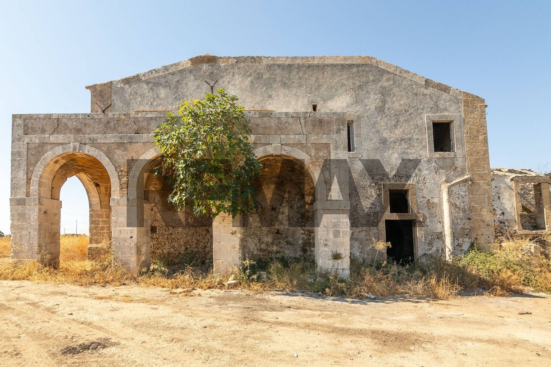 Maisons de campagne à Fontane Bianche, Sicile, Italie 1 - 18728998