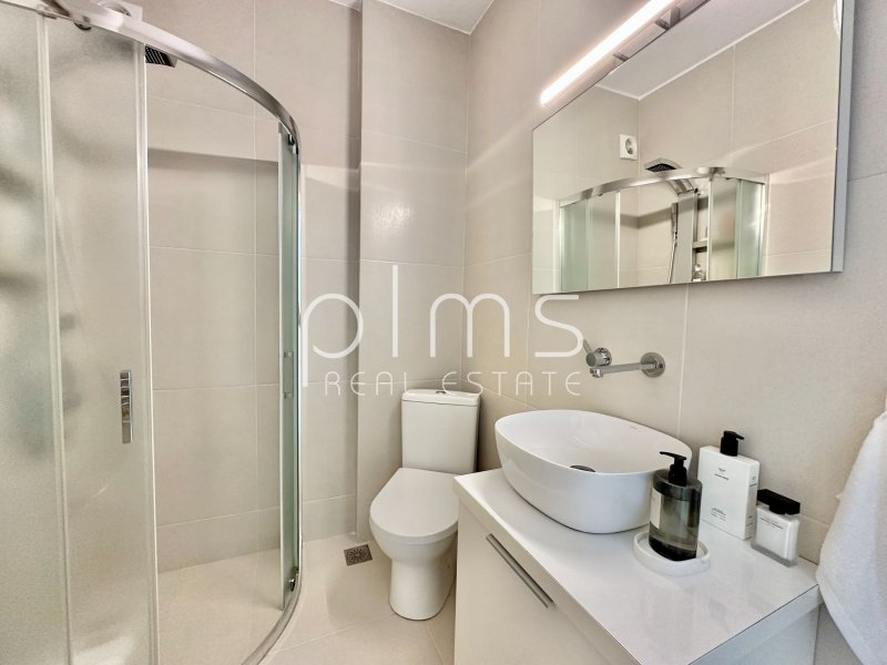 Apartment in Vouliagmeni, Attica, Greece 4 - 18724527