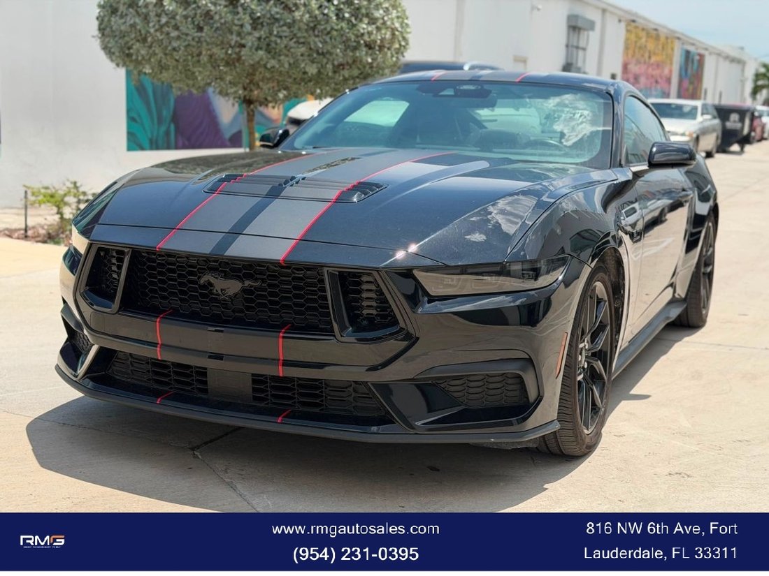 Coupe in Fort Lauderdale, FL, United States 3 - 18721390