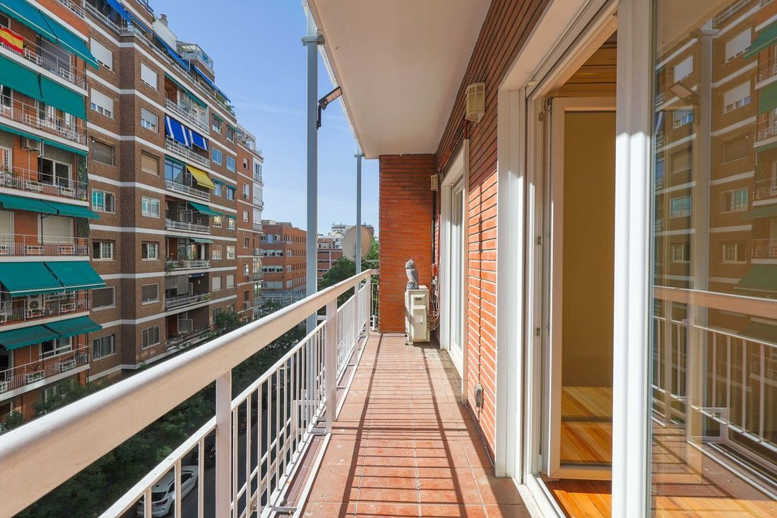 Wohnung in Chamberí, Madrid, Spanien 1 - 18128075
