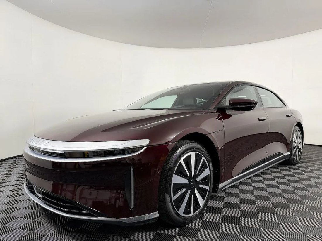 Sedan in Lynnwood, WA, United States 2 - 18721160