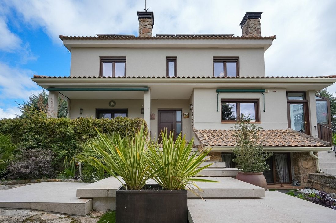 Haus in Alpedrete, Autonome Gemeinschaft Madrid, Spanien 1 - 18026002