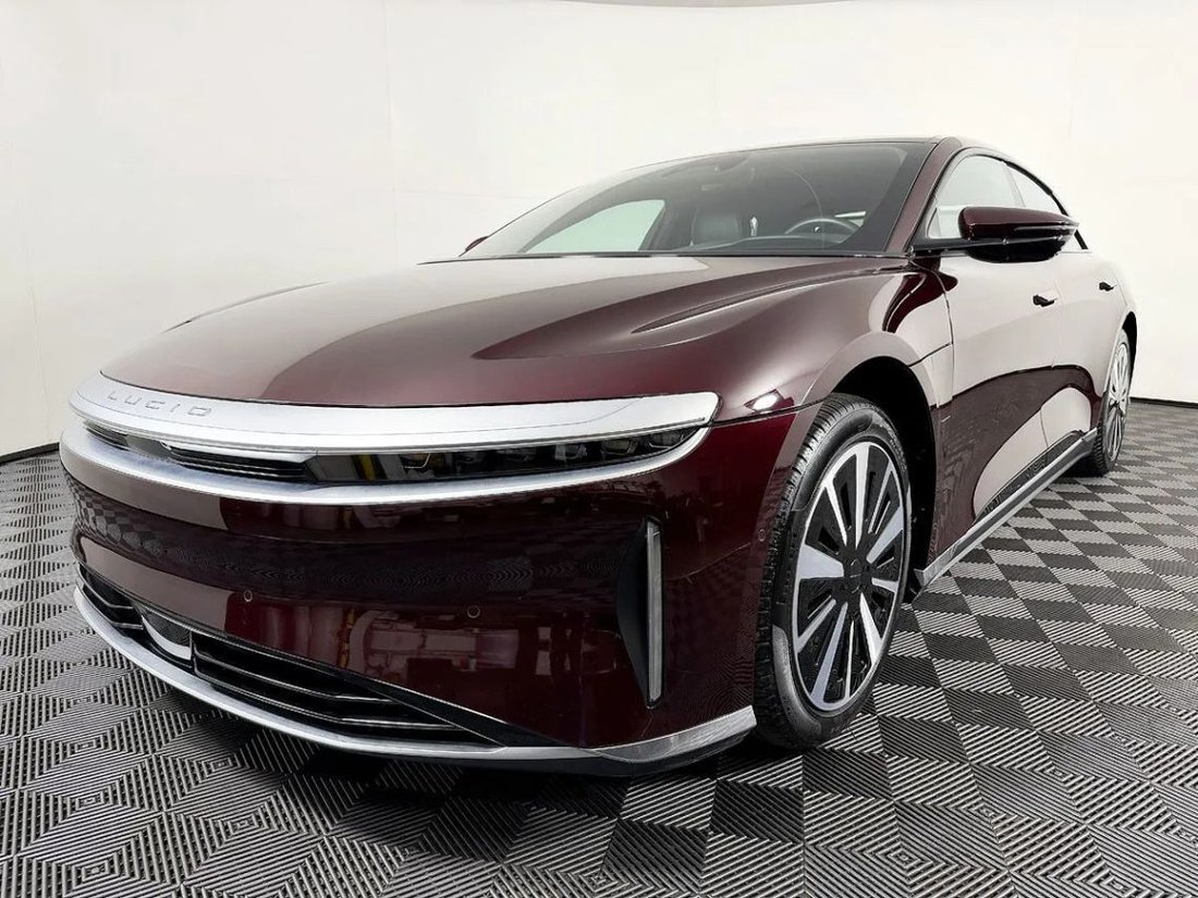 Sedan in Lynnwood, WA, United States 3 - 18721160