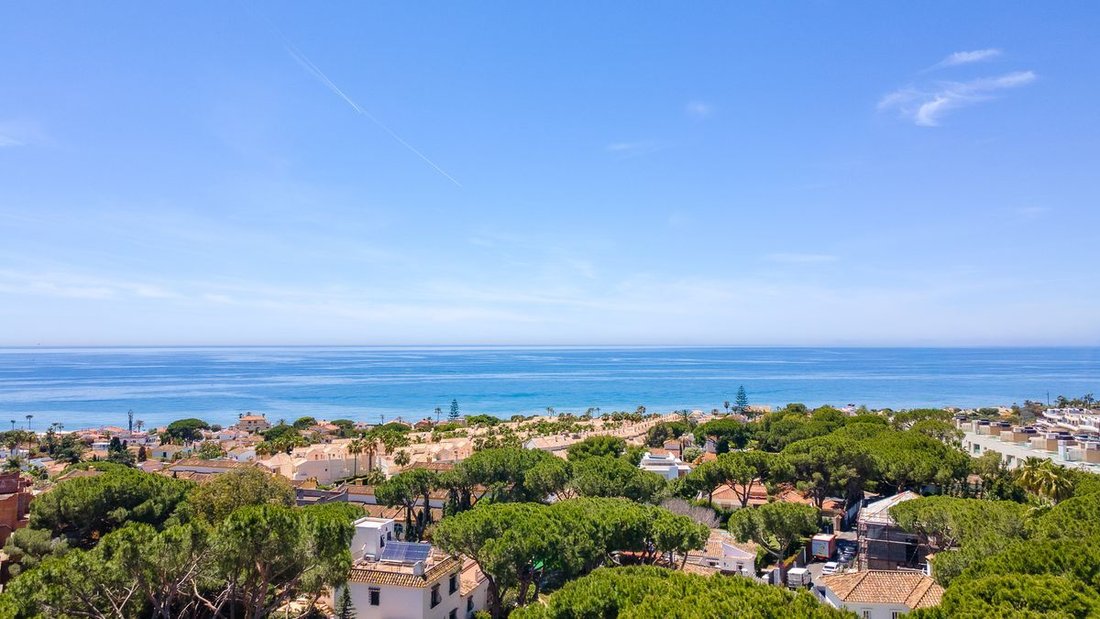 Villa in Marbella, Andalusia, Spain 2 - 17282239