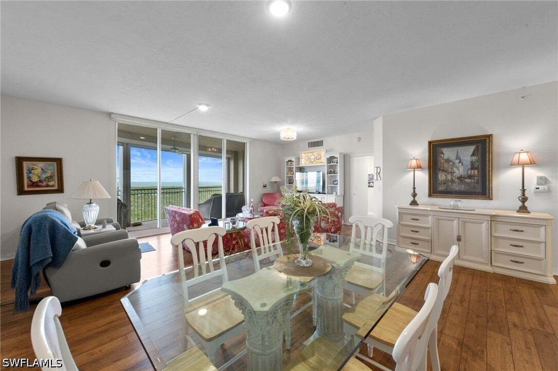 Appartement à Bonita Springs, Floride, États-Unis 2 - 18726948