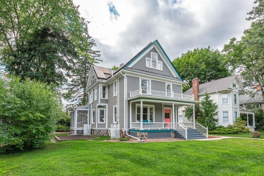 Maison à Ann Arbor, Michigan, États-Unis 1 - 18726632