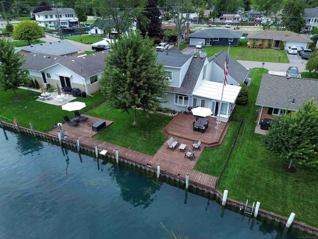House in Clay Township, Michigan, United States 2 - 18721932
