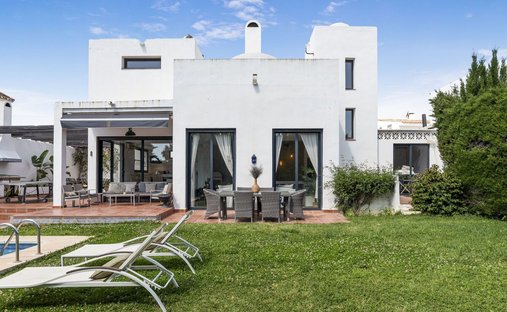 Villa a Puerto Banus, Marbella, Spagna 1