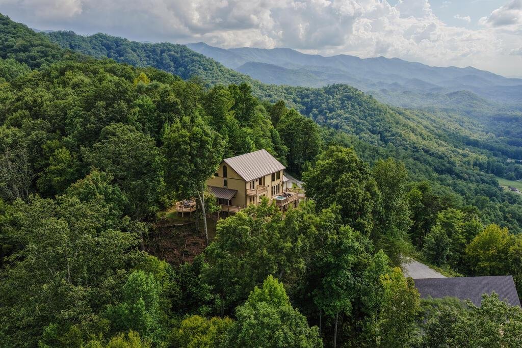 House in Andrews, North Carolina, United States 1 - 16658941