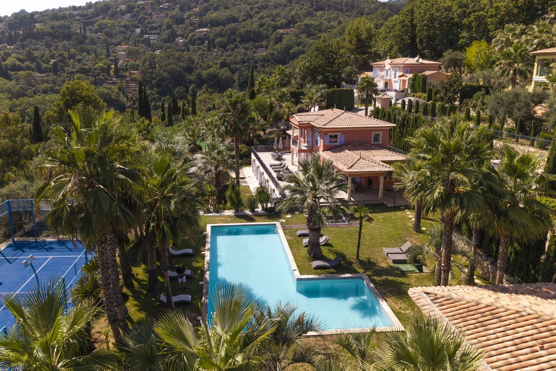 Villa in Grasse, Provence-Alpes-Côte d'Azur, Frankreich 1 - 18723934