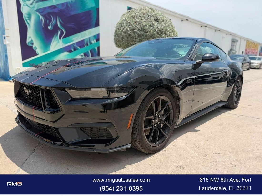 Coupe in Fort Lauderdale, FL, United States 5 - 18721390