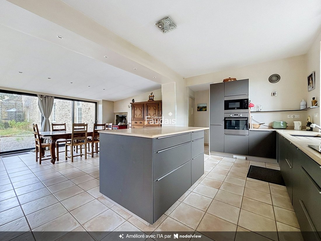 Casa a Lessay, Normandia, Francia 2 - 18728404