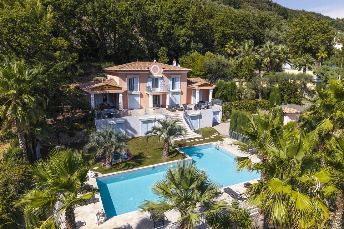 Villa en Grasse, Provenza-Alpes-Costa Azul, Francia 2 - 18723961