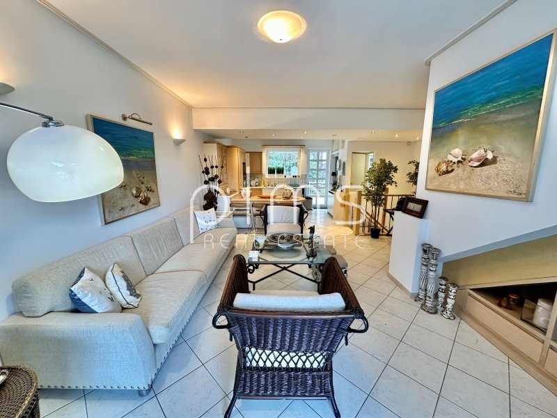 Appartamento a Vouliagmeni, Attica, Grecia 1 - 18724554