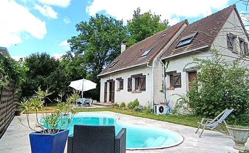 Villa in Les Varennes, Limeil-Brévannes, Frankreich 1