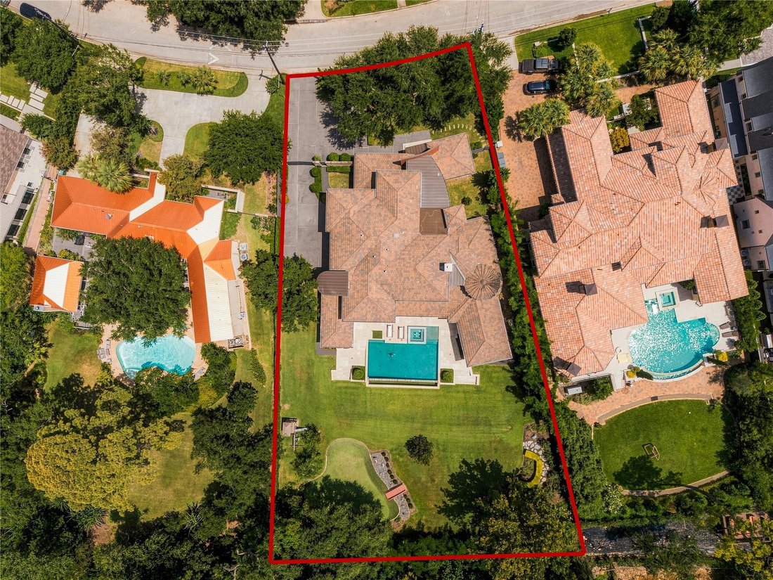 House in Houston, Texas, United States 4 - 18722658