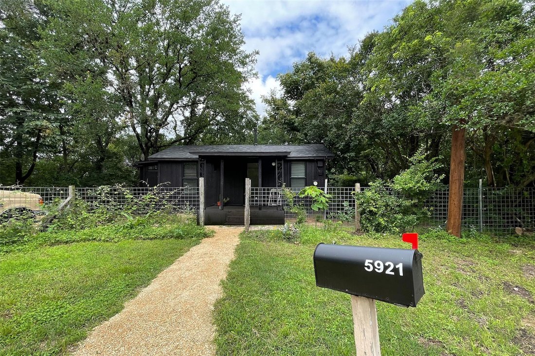 House in Austin, Texas, United States 1 - 18726921
