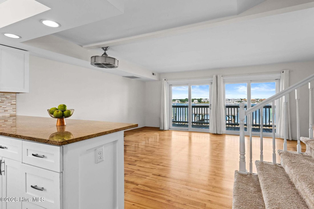 Townhouse in Carolina Beach, North Carolina, United States 4 - 18727520