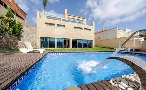 Villa à Torrevieja, Valence, Espagne 1