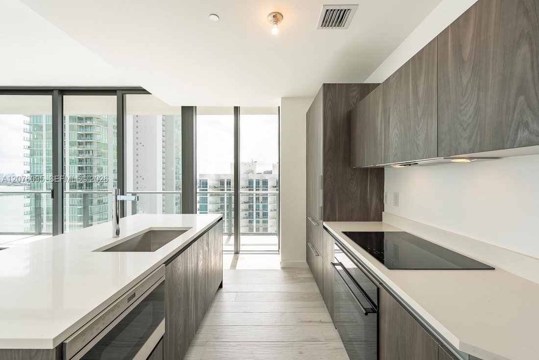 Condominio en Miami, Florida, Estados Unidos 2 - 18727957